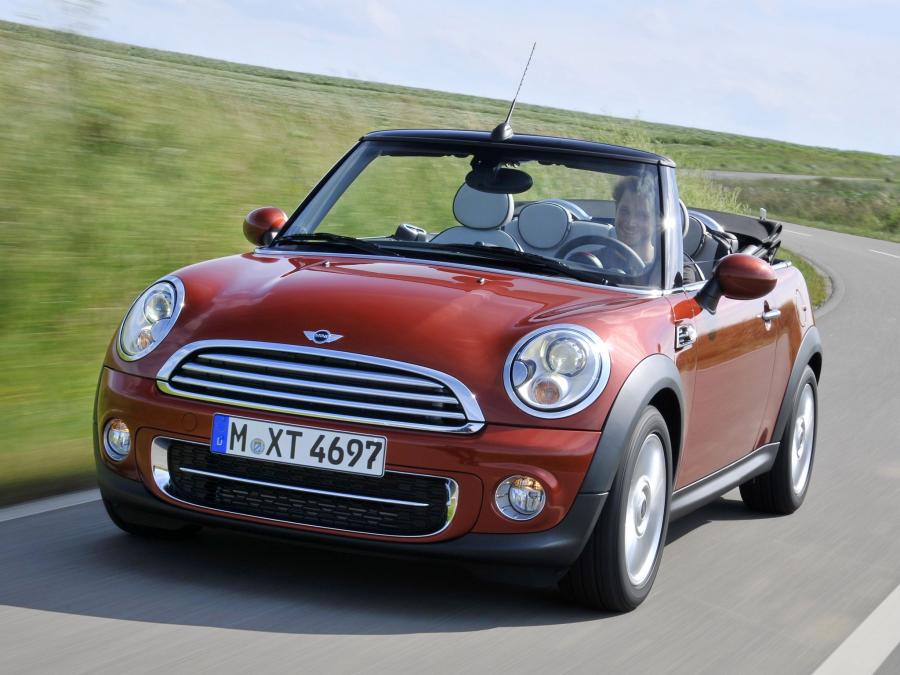  Mini Cooper D Cabrio 2010 года  (фото 19 из 23)